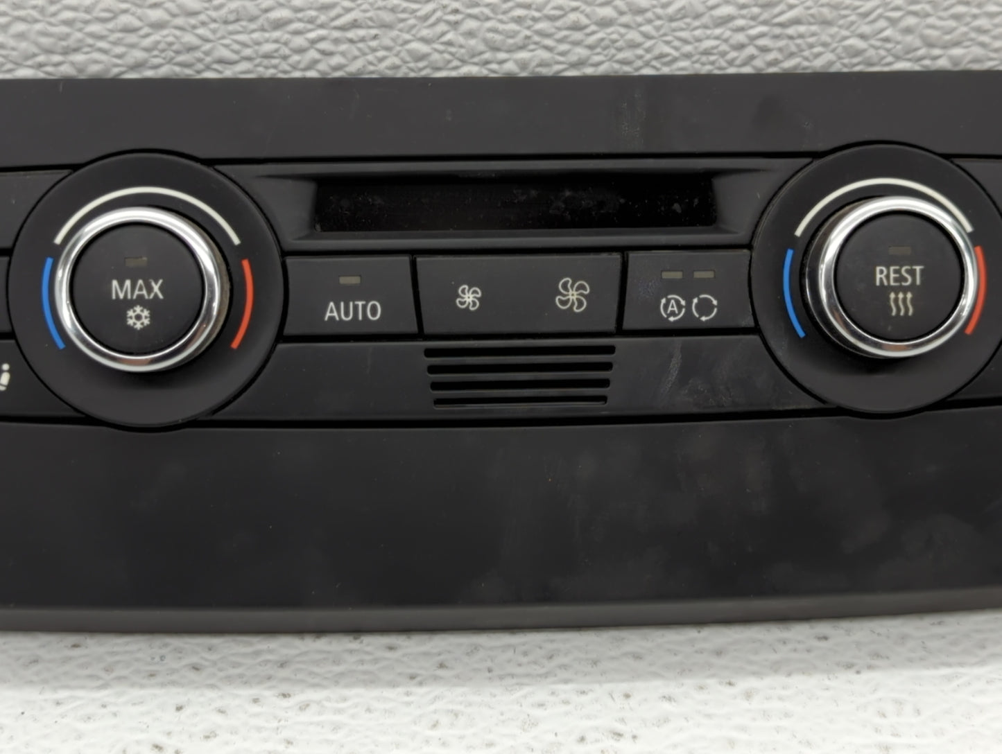 2007-2010 Bmw 335i Climate Control Module Temperature AC/Heater Replacement P/N:6411 9147300-01 6411 9199261-03 Fits OEM Use