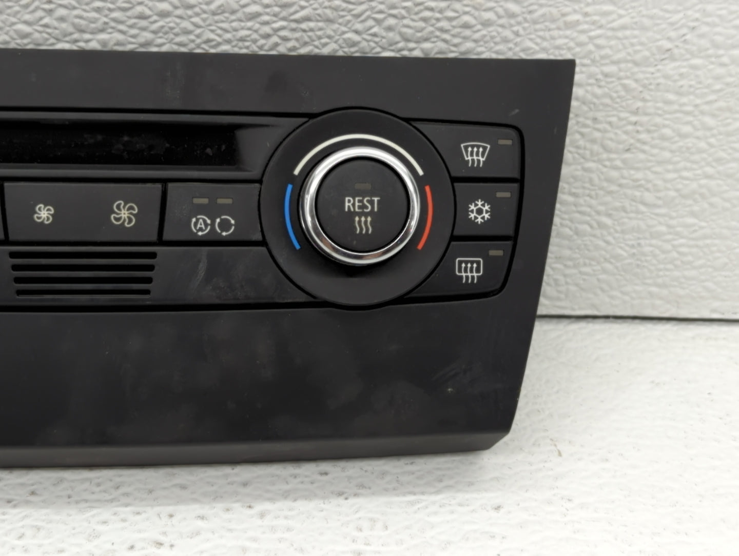 2007-2010 Bmw 335i Climate Control Module Temperature AC/Heater Replacement P/N:6411 9147300-01 6411 9199261-03 Fits OEM Use