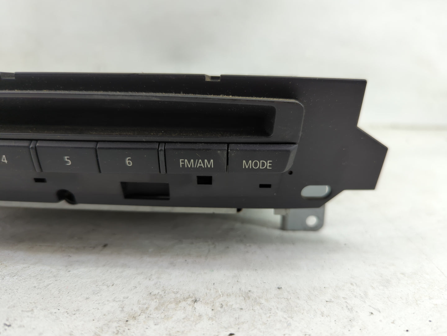 2008-2010 Bmw 528 Radio AM FM Cd Player Receiver Replacement Fits Fits 2008 2009 2010 OEM Used Auto Parts - Oemusedautoparts