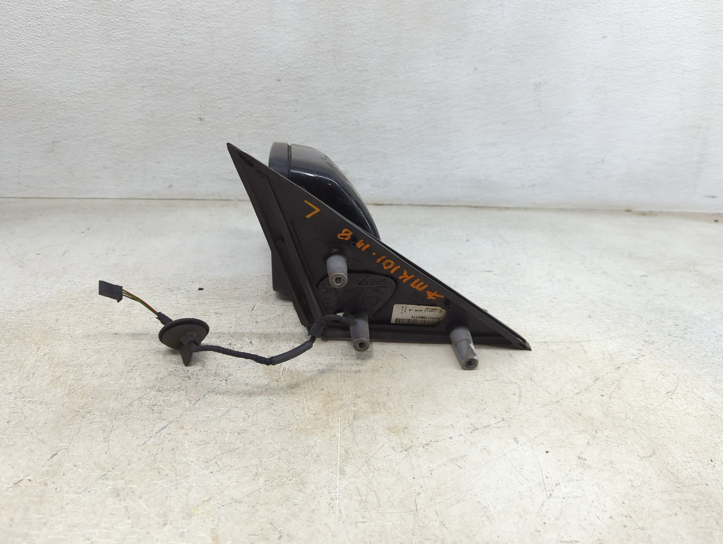 2008-2010 Bmw 528 Driver Side View Mirror - Left Door Mirror OEM Used - Oemusedautoparts1.com