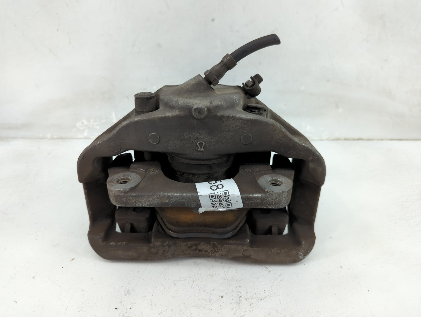 Bmw 528 Front Driver Left Brake Caliper - Oemusedautoparts1.com