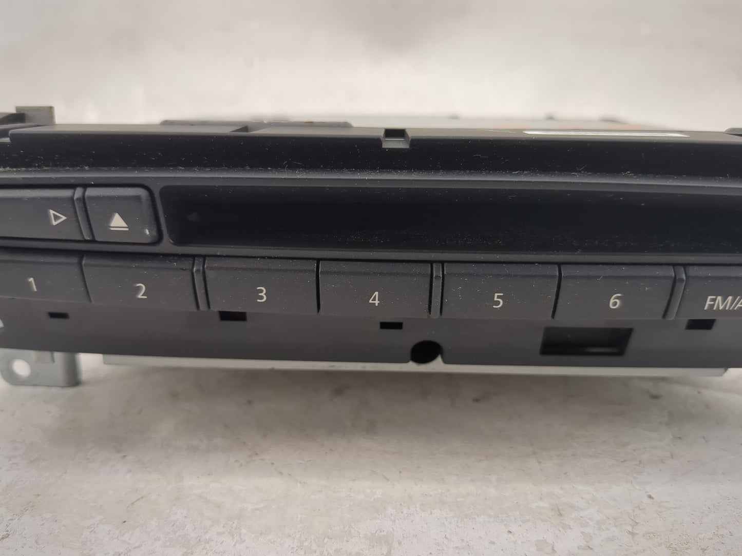 2008-2010 Bmw 528 Radio AM FM Cd Player Receiver Replacement P/N:VP7KAF-18C852-SE 9176828-01 Fits Fits 2008 2009 2010 OEM Us