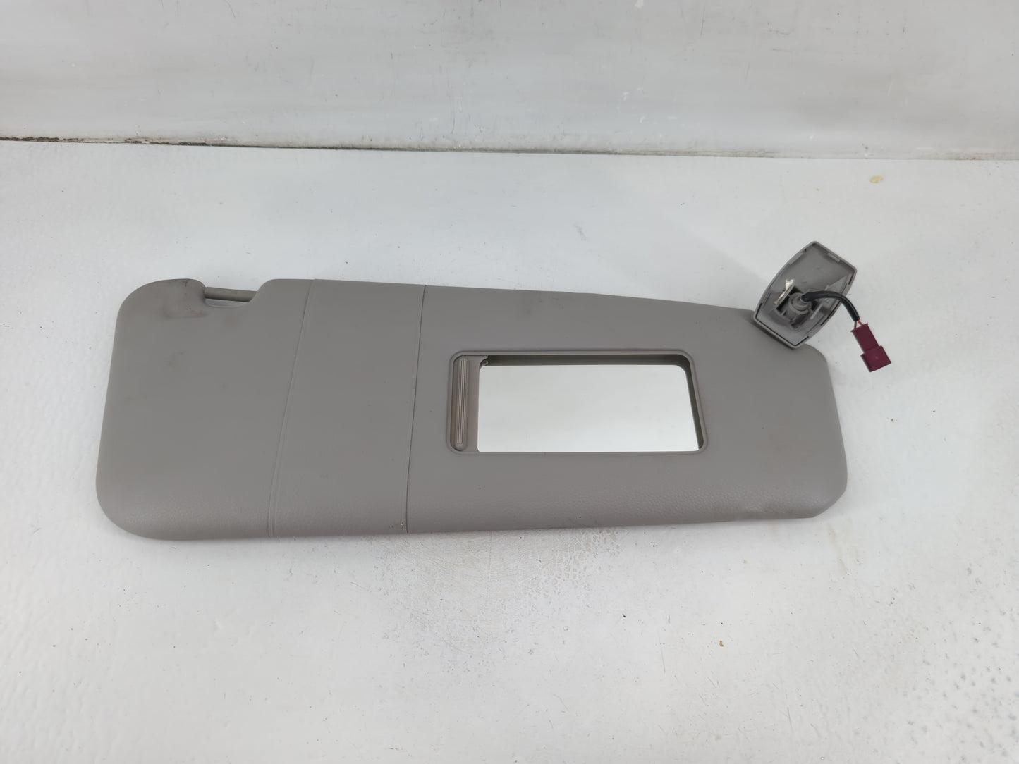 2008-2010 Bmw 528i Sun Visor Shade Replacement Passenger Right Mirror Fits Fits 2004 2005 2006 2007 2008 2009 2010 OEM Used 