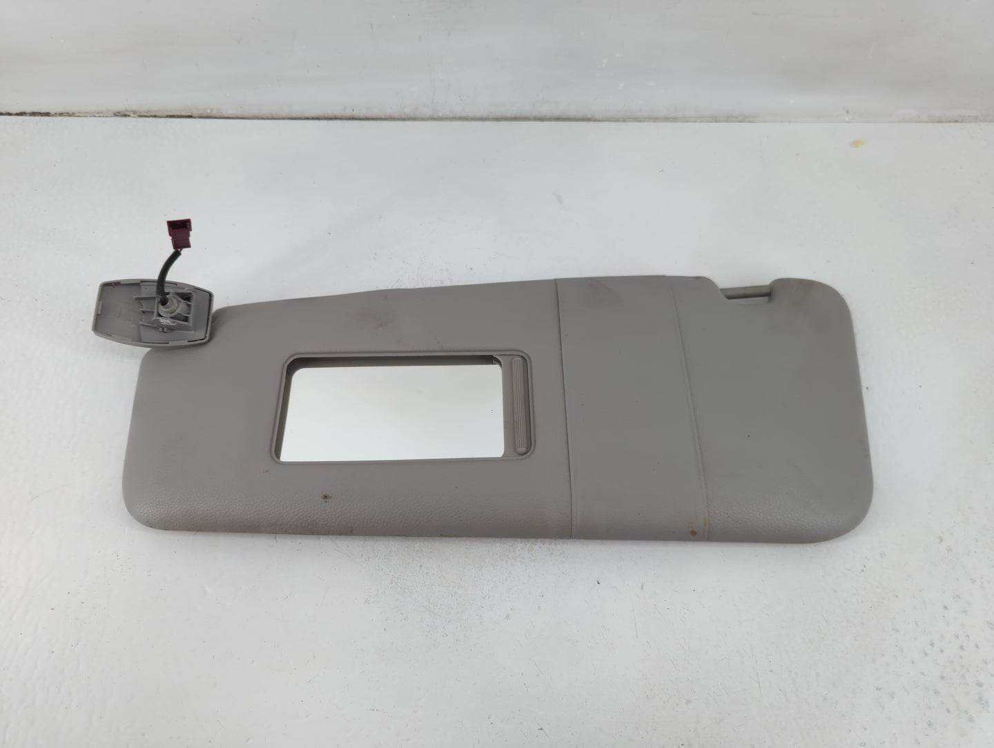2008-2010 Bmw 528i Sun Visor Shade Replacement Driver Left Mirror Fits Fits 2004 2005 2006 2007 2008 2009 2010 OEM Used Auto