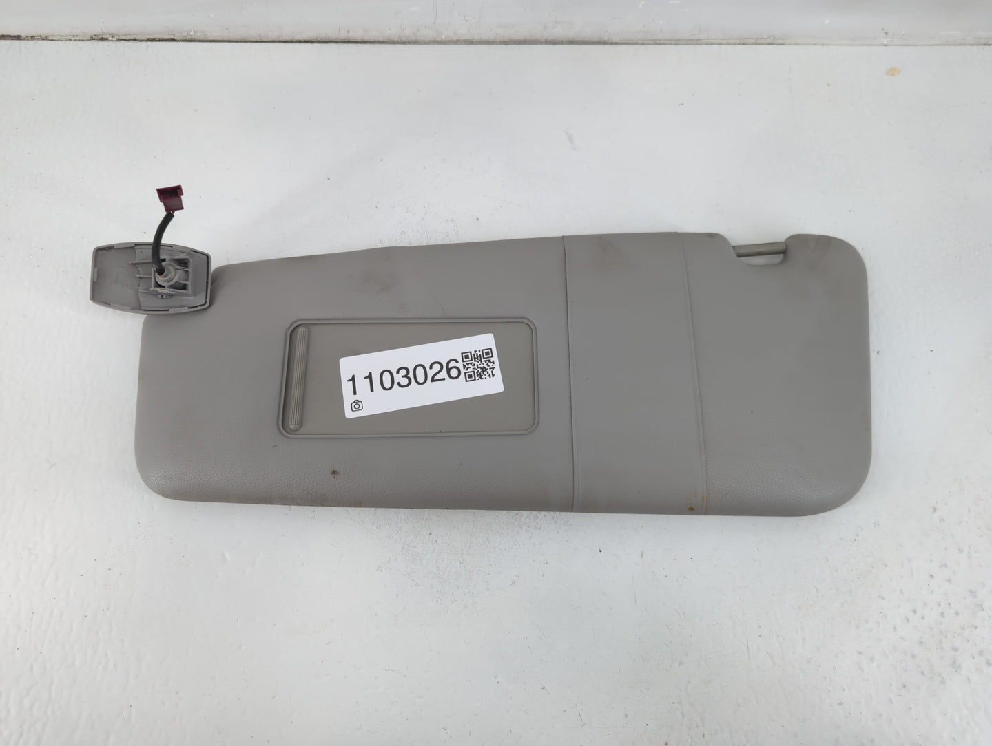 2008-2010 Bmw 528i Sun Visor Shade Replacement Driver Left Mirror Fits Fits 2004 2005 2006 2007 2008 2009 2010 OEM Used Auto