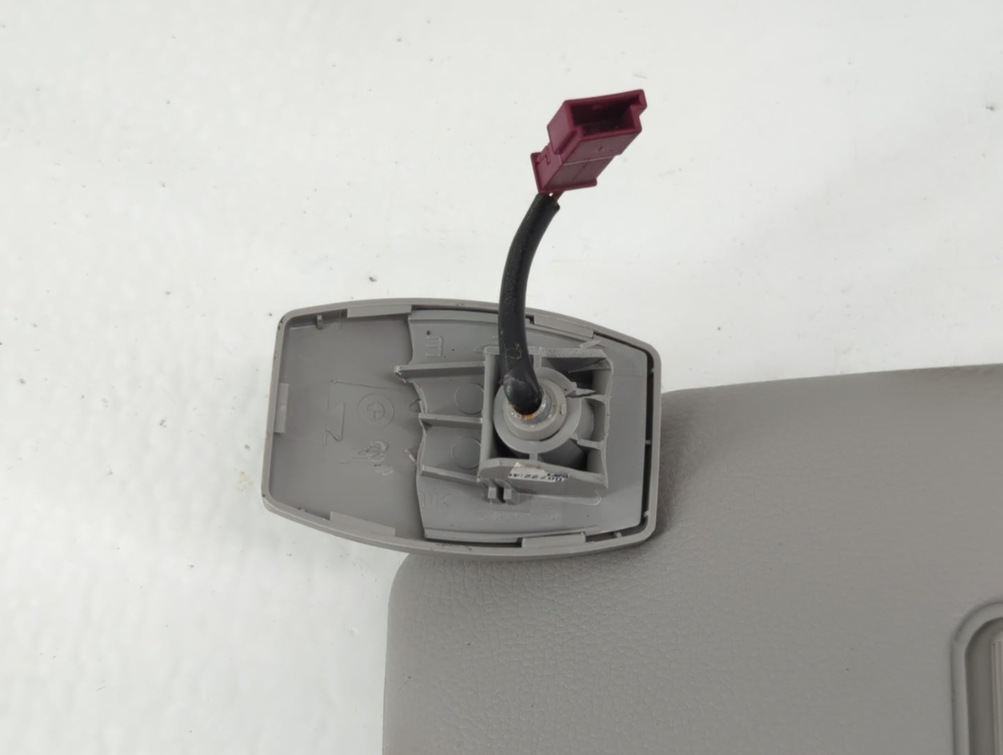 2008-2010 Bmw 528i Sun Visor Shade Replacement Driver Left Mirror Fits Fits 2004 2005 2006 2007 2008 2009 2010 OEM Used Auto