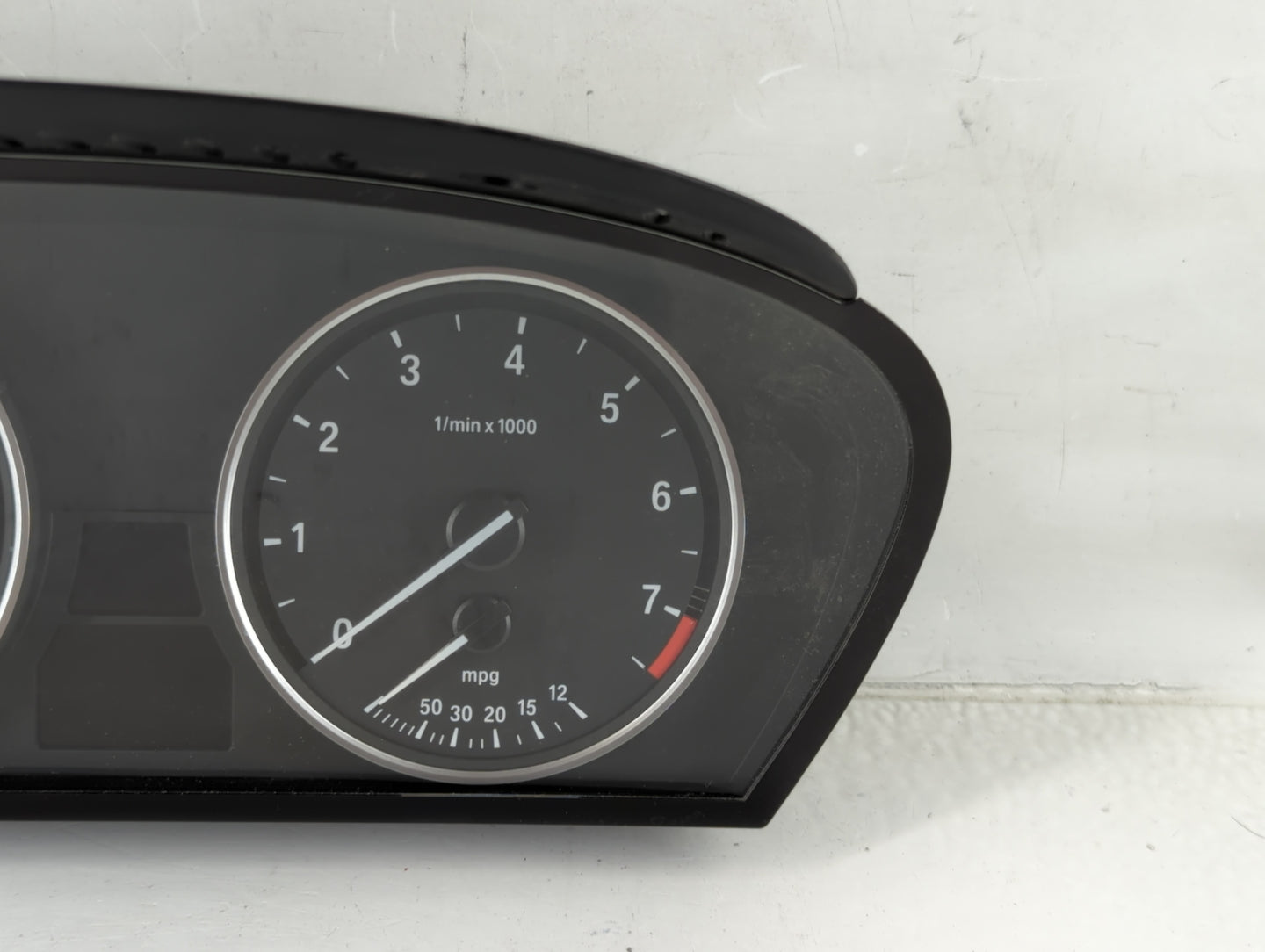2008-2010 Bmw 528i Instrument Cluster Speedometer Gauges P/N:3211 9177259 Fits Fits 2008 2009 2010 OEM Used Auto Parts - Oem