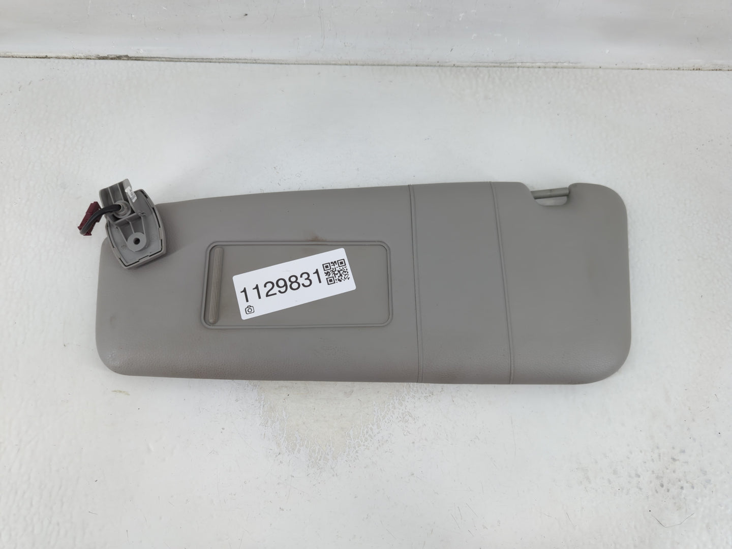 2008-2010 Bmw 528i Sun Visor Shade Replacement Driver Left Mirror Fits Fits 2004 2005 2006 2007 2008 2009 2010 OEM Used Auto