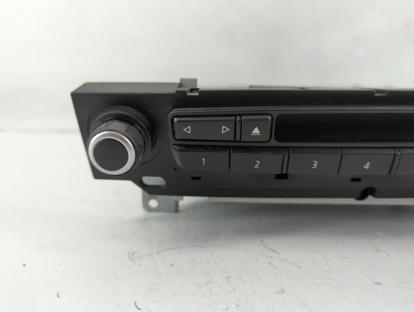 2008-2010 Bmw 528i Radio AM FM Cd Player Receiver Replacement P/N:9149245-01 Fits Fits 2008 2009 2010 OEM Used Auto Parts - 