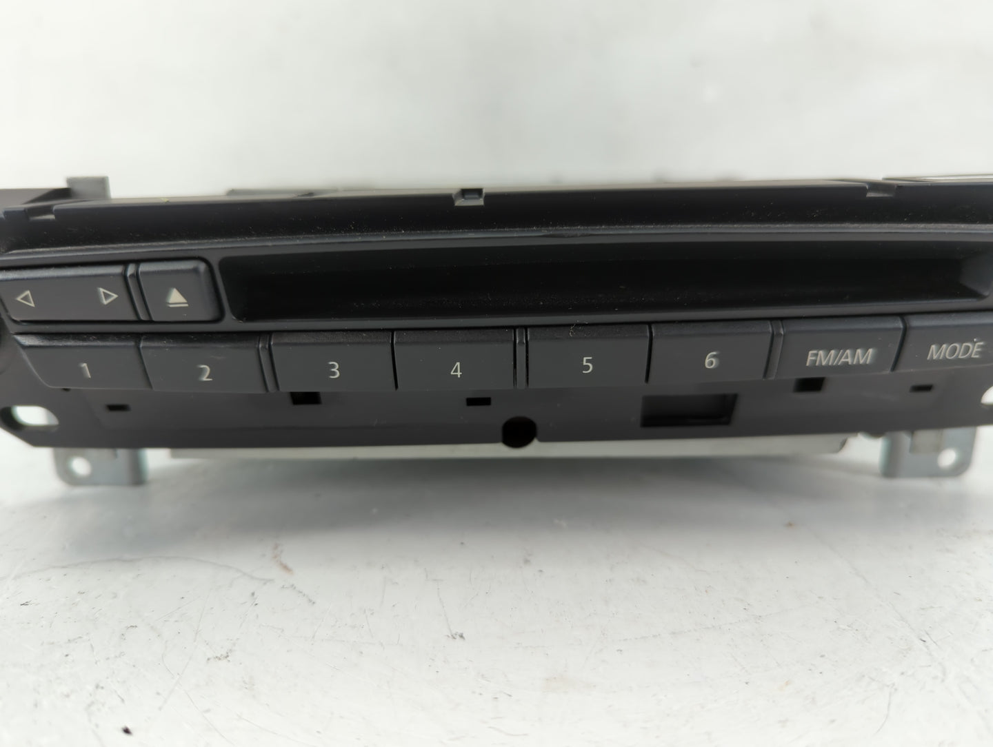 2008-2010 Bmw 528i Radio AM FM Cd Player Receiver Replacement P/N:9149245-01 Fits Fits 2008 2009 2010 OEM Used Auto Parts - 