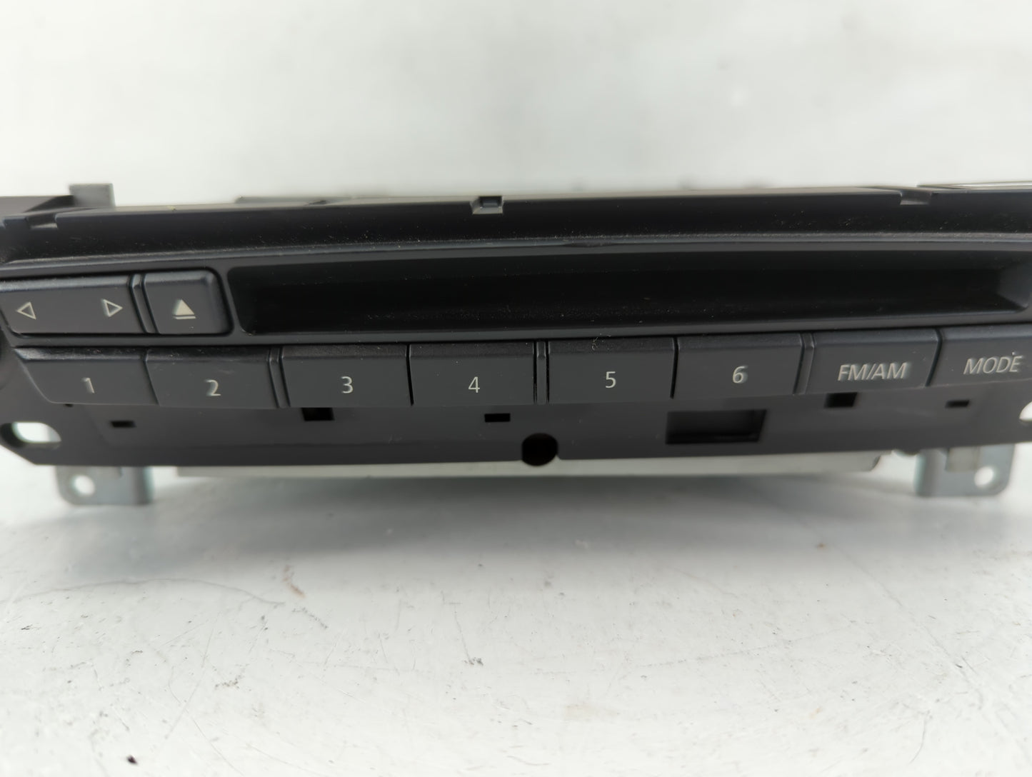2008-2010 Bmw 528i Radio AM FM Cd Player Receiver Replacement P/N:9149245-01 Fits Fits 2008 2009 2010 OEM Used Auto Parts - 