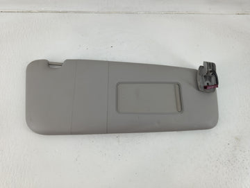 2008-2010 Bmw 528i Sun Visor Shade Replacement Passenger Right Mirror Fits Fits 2004 2005 2006 2007 2008 2009 2010 OEM Used Auto Parts