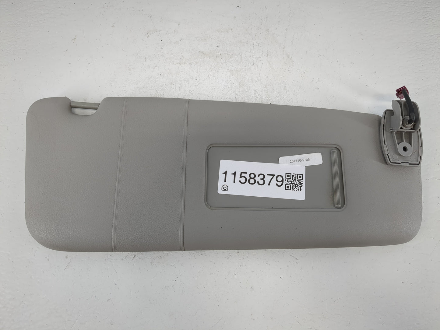 2008-2010 Bmw 528i Sun Visor Shade Replacement Passenger Right Mirror Fits Fits 2004 2005 2006 2007 2008 2009 2010 OEM Used 