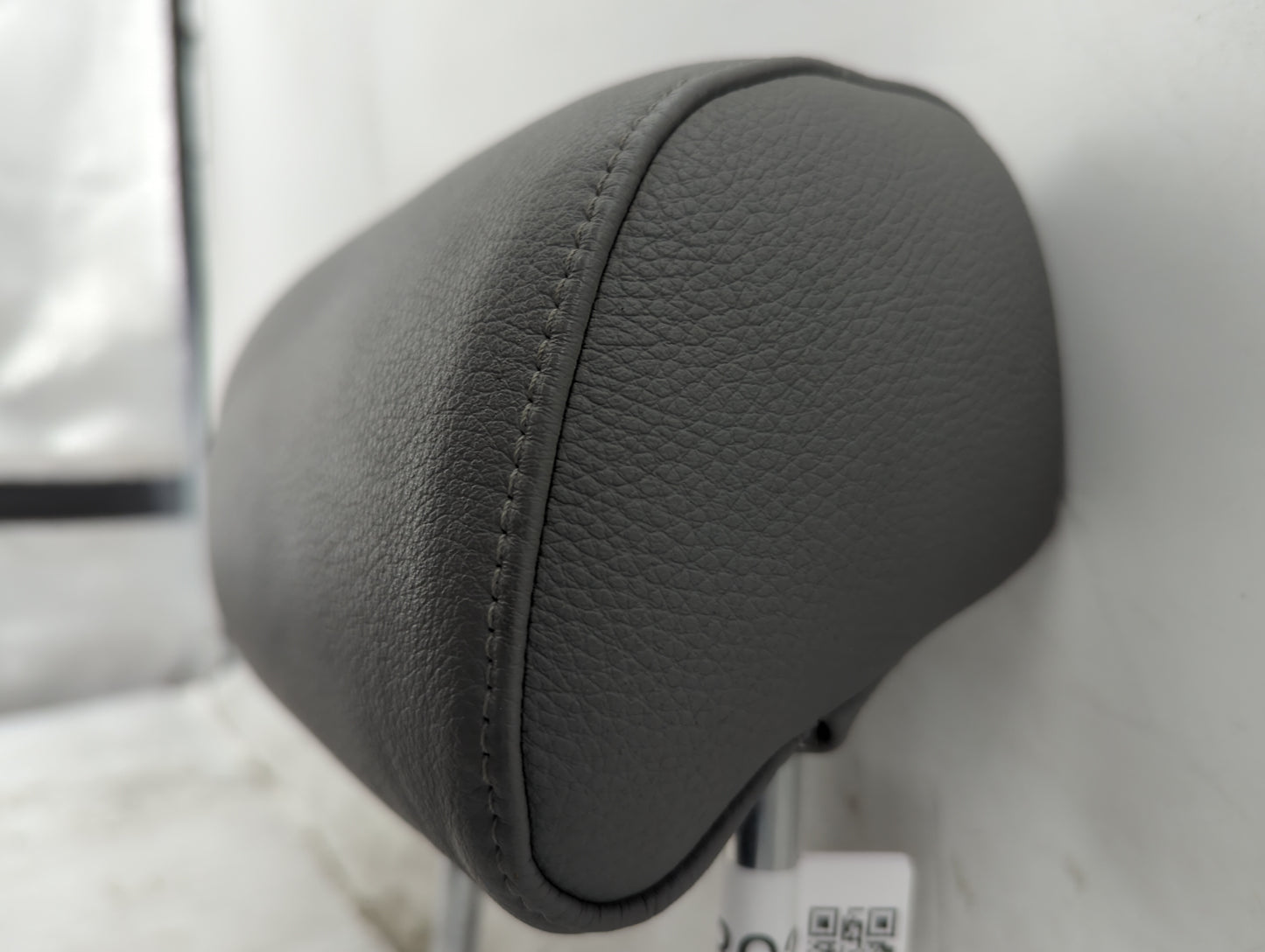 2008-2010 Bmw 528i Headrest Head Rest Rear Seat Fits Fits 2008 2009 2010 OEM Used Auto Parts - Oemusedautoparts1.com