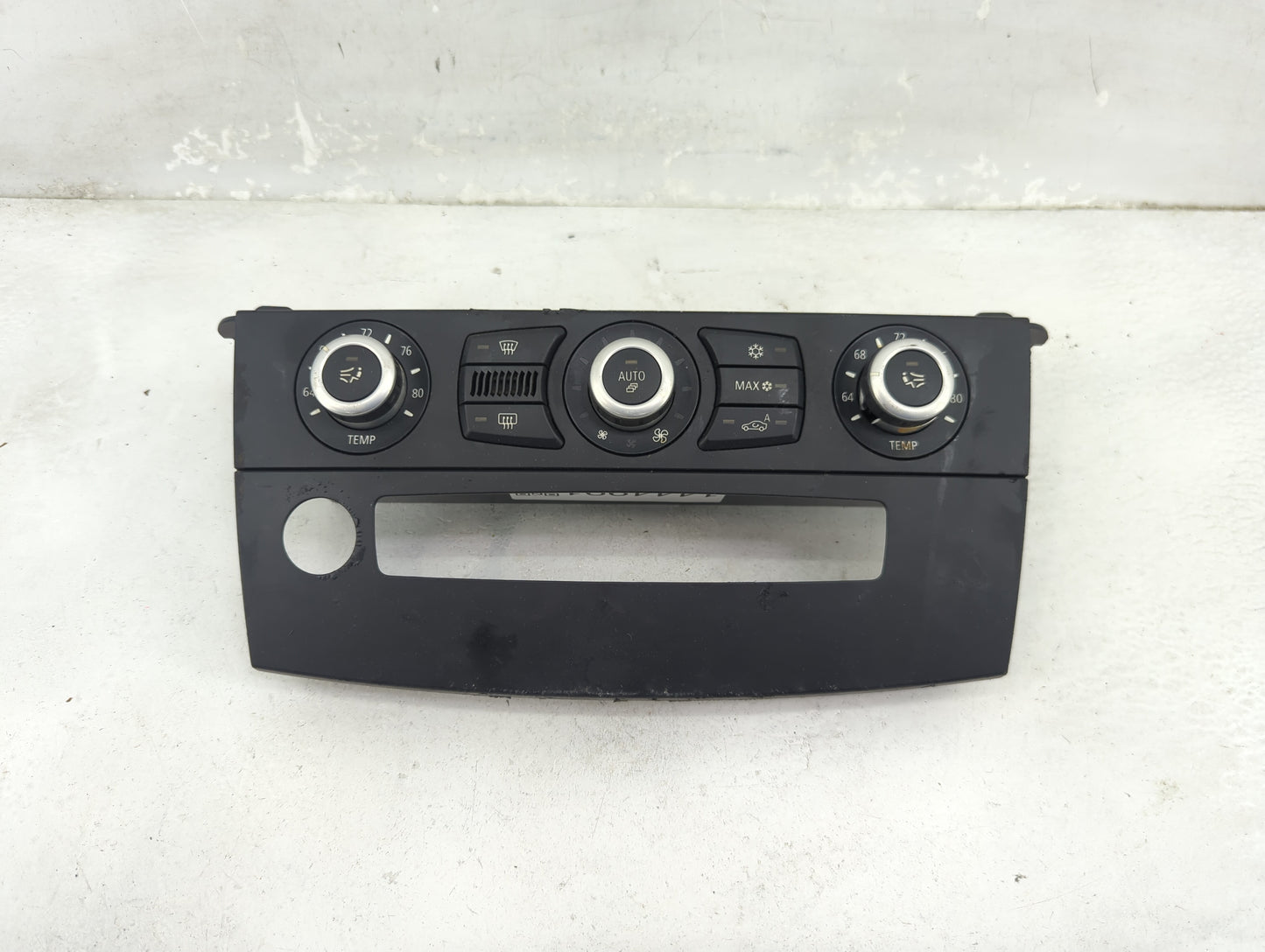 2008-2010 Bmw 528i Climate Control Module Temperature AC/Heater Replacement P/N:6975361 64119155643-01 Fits Fits 2008 2009 2