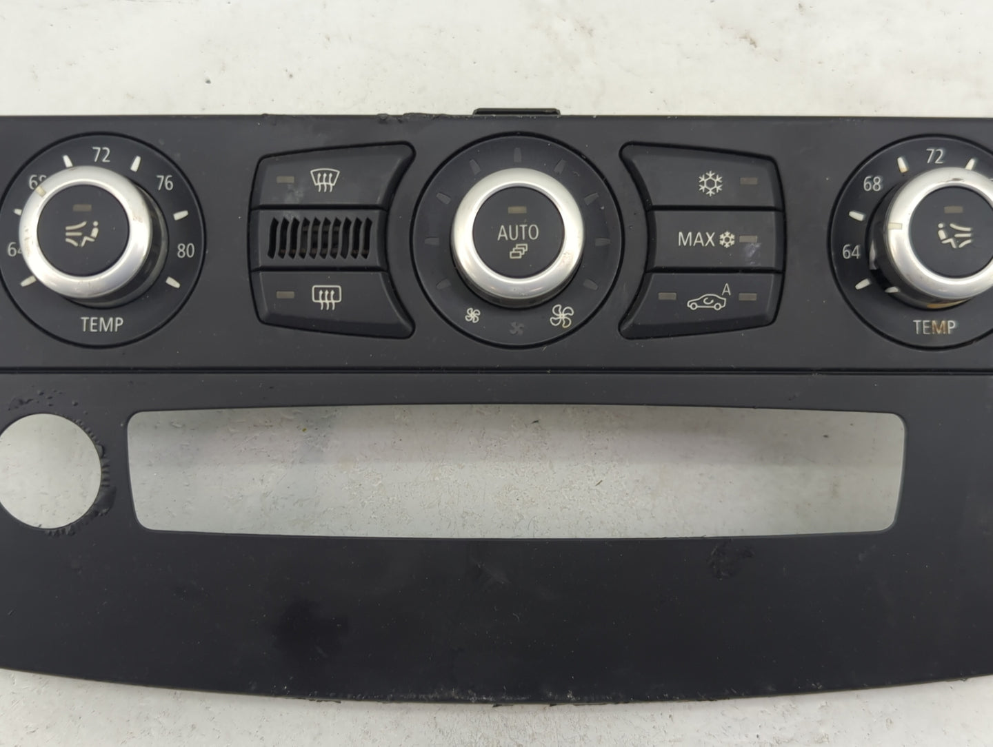 2008-2010 Bmw 528i Climate Control Module Temperature AC/Heater Replacement P/N:6975361 64119155643-01 Fits Fits 2008 2009 2