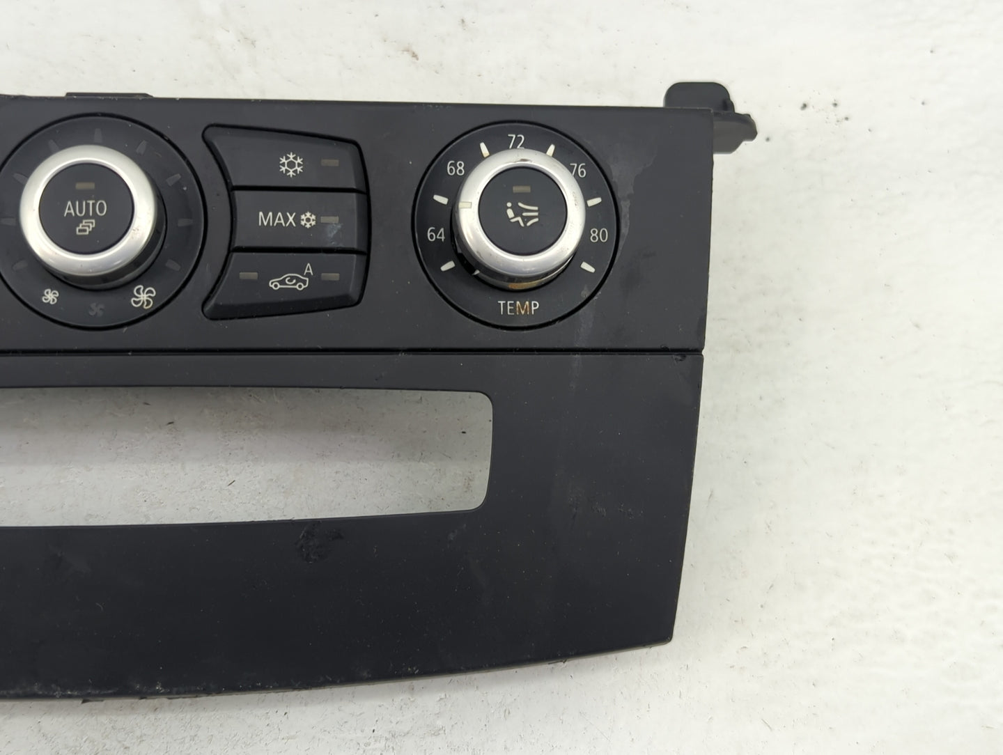 2008-2010 Bmw 528i Climate Control Module Temperature AC/Heater Replacement P/N:6975361 64119155643-01 Fits Fits 2008 2009 2