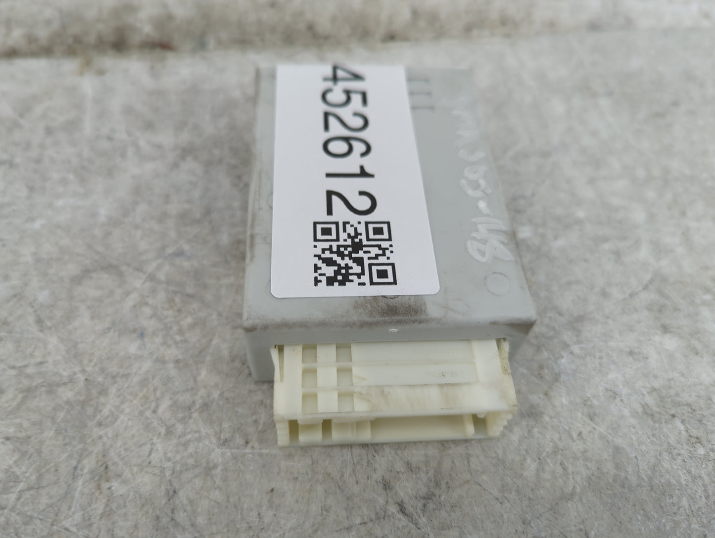 2008-2010 Bmw 528i Body Control Module Bcm Inner Cabin Fuse Box - Oemusedautoparts1.com