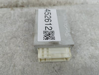 2008-2010 Bmw 528i Body Control Module Bcm Inner Cabin Fuse Box - Oemusedautoparts1.com