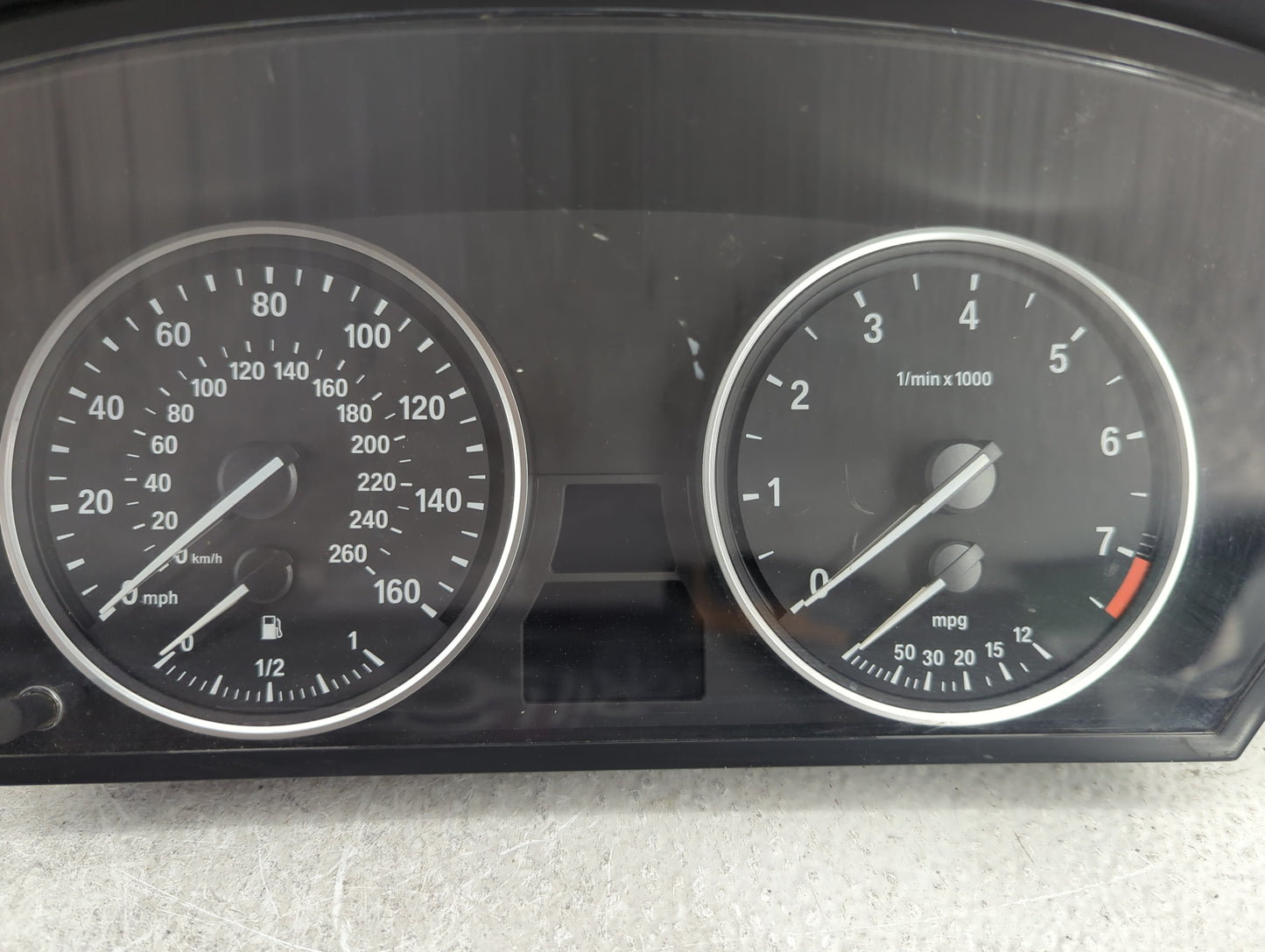 2008-2010 Bmw 528i Instrument Cluster Speedometer Gauges P/N:110.080.213/837 62.11-9153753 Miles:106K Fits Fits 2008 2009 20