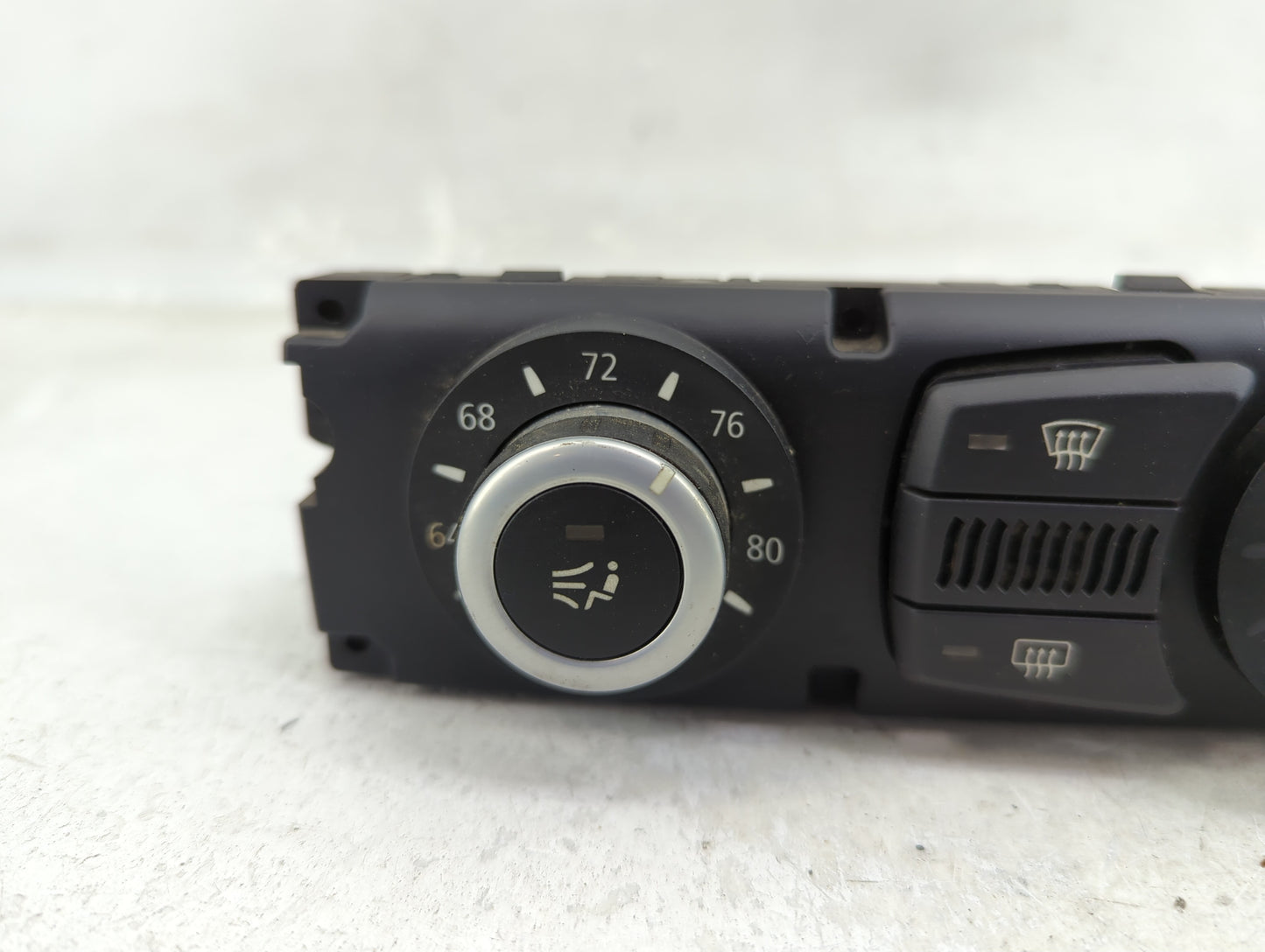 2008-2010 Bmw 528i Climate Control Module Temperature AC/Heater Replacement P/N:9155643-01 Fits Fits 2008 2009 2010 OEM Used
