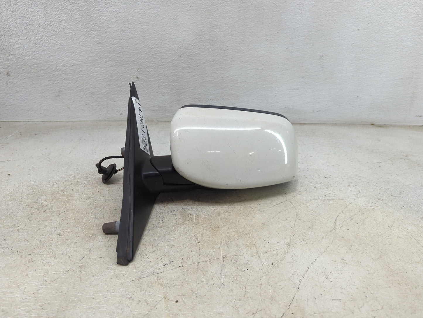 2008-2010 Bmw 528i Driver Side View Mirror - Left Door Mirror OEM Used - Oemusedautoparts1.com