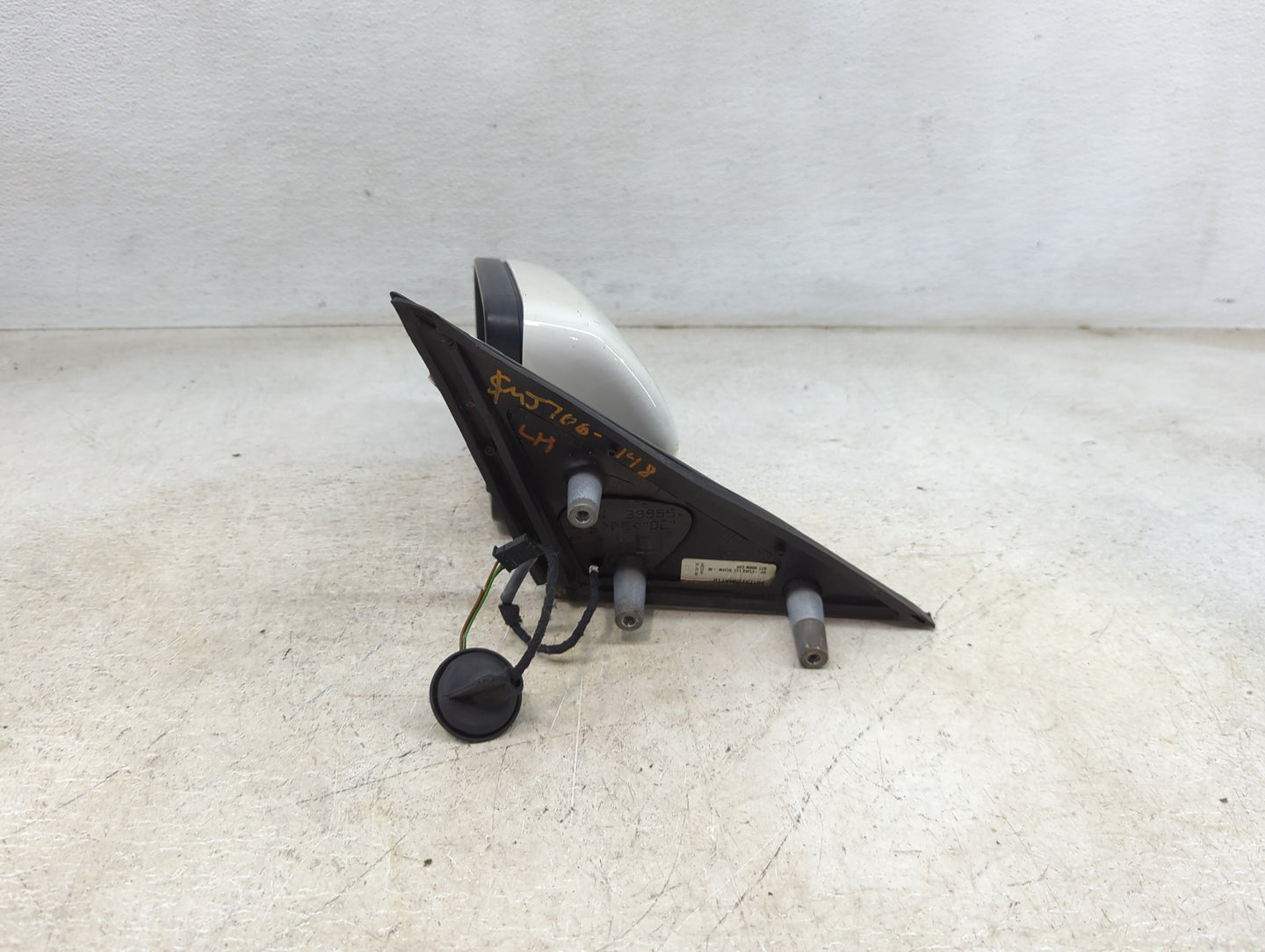 2008-2010 Bmw 528i Driver Side View Mirror - Left Door Mirror OEM Used - Oemusedautoparts1.com