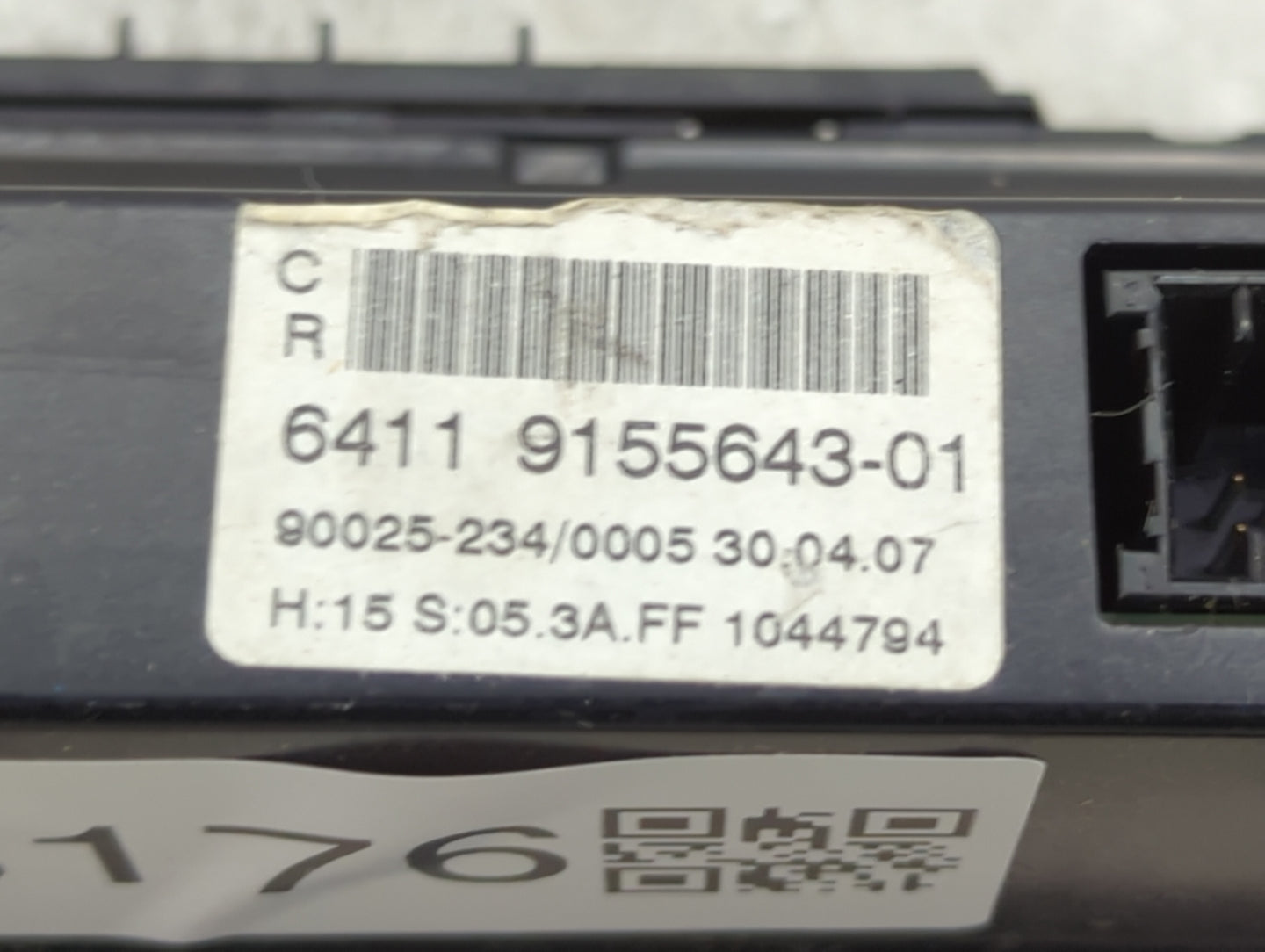 2008-2010 Bmw 528i Climate Control Module Temperature AC/Heater Replacement P/N:9155643-01 Fits Fits 2008 2009 2010 OEM Used