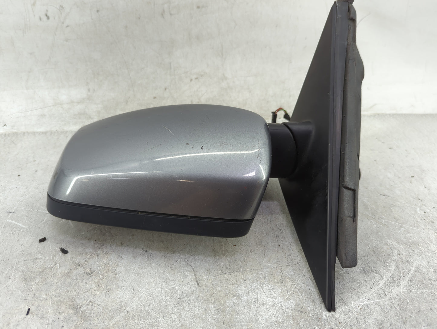 2008-2010 Bmw 528i Driver Side View Mirror - Left Door Mirror OEM Used - Oemusedautoparts1.com