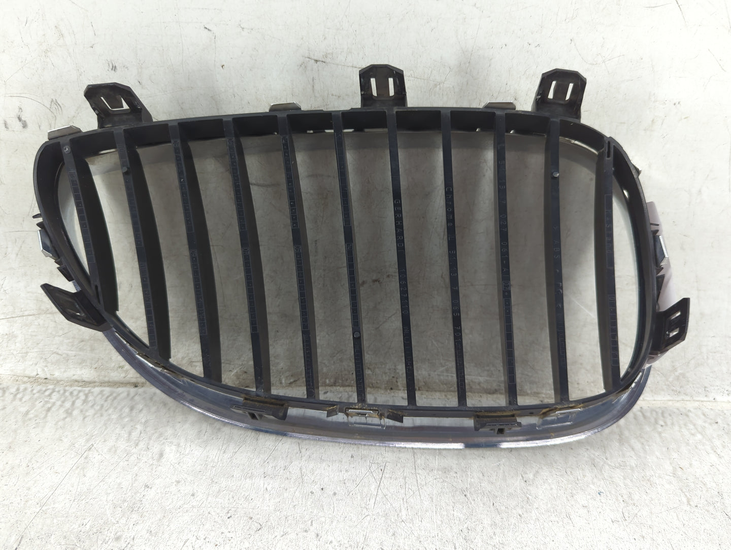 2008-2010 Bmw 528i Front Grille Bumper Not Included 1459866 - Oemusedautoparts1.com