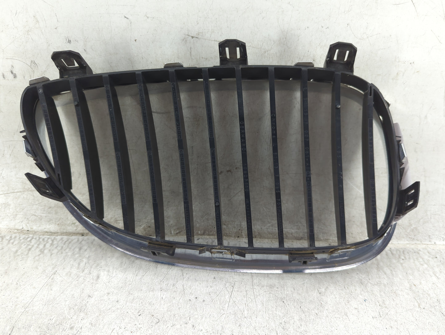 2008-2010 Bmw 528i Front Grille Bumper Not Included 1459866 - Oemusedautoparts1.com