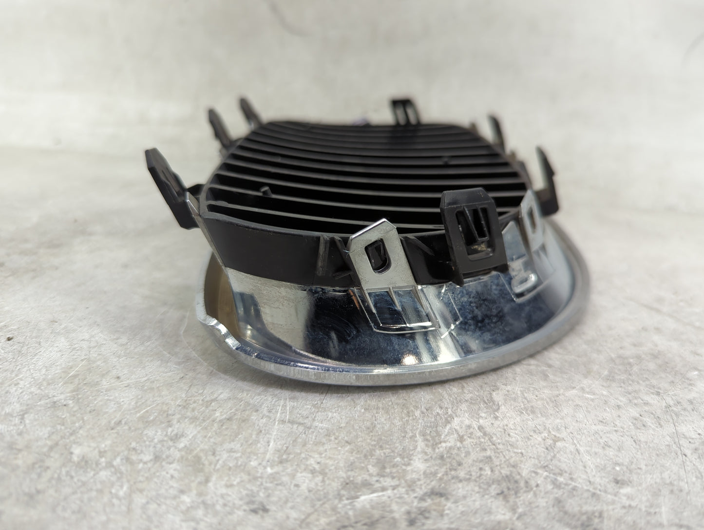 2008-2010 Bmw 528i Front Grille Bumper Not Included 1459866 - Oemusedautoparts1.com