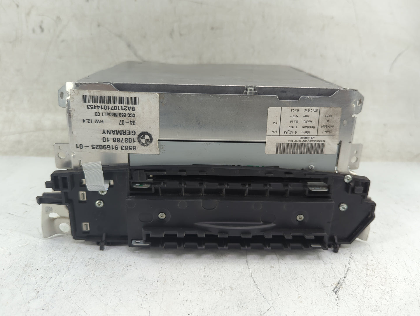 2008-2010 Bmw 528i Radio AM FM Cd Player Receiver Replacement P/N:9159025-01 Fits Fits 2006 2007 2008 2009 2010 OEM Used Aut