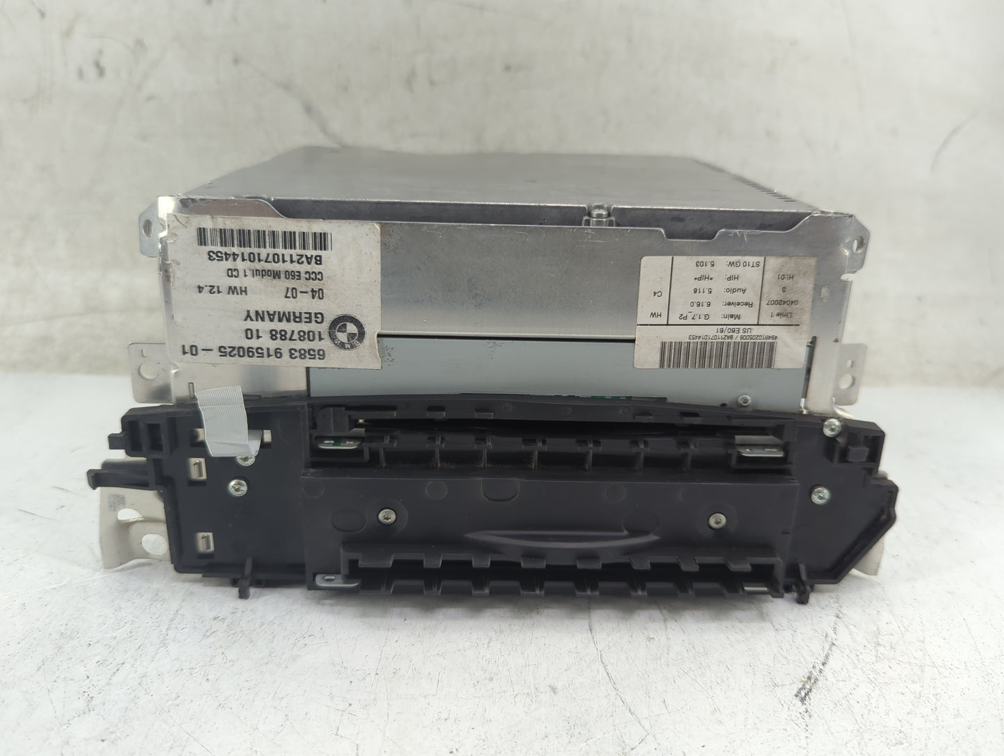 2008-2010 Bmw 528i Radio AM FM Cd Player Receiver Replacement P/N:9159025-01 Fits Fits 2006 2007 2008 2009 2010 OEM Used Aut