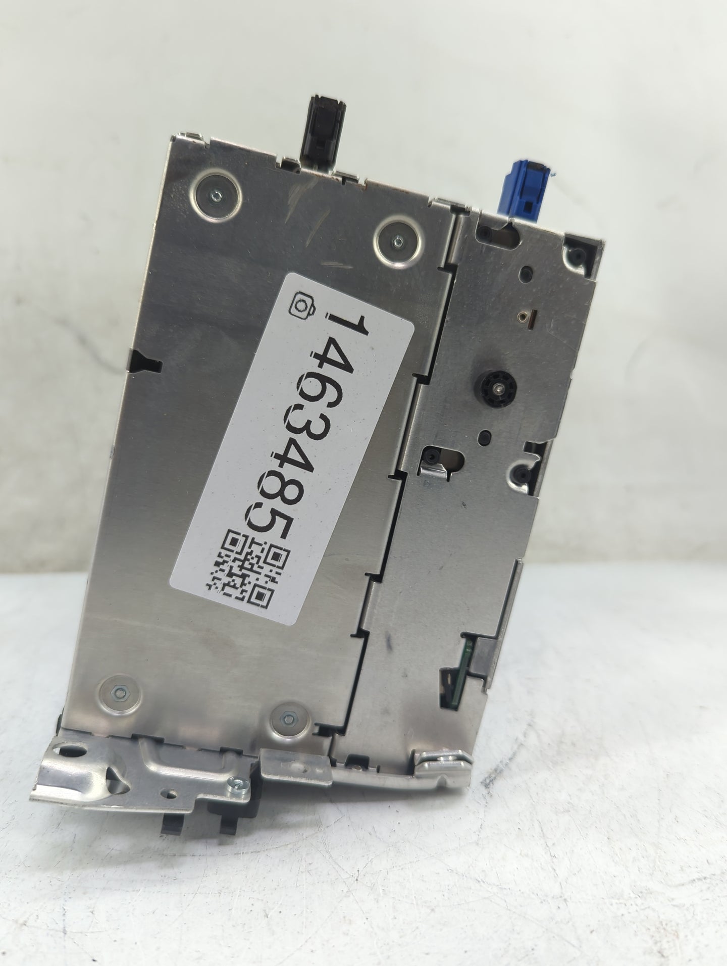2008-2010 Bmw 528i Radio AM FM Cd Player Receiver Replacement P/N:9159025-01 Fits Fits 2006 2007 2008 2009 2010 OEM Used Aut