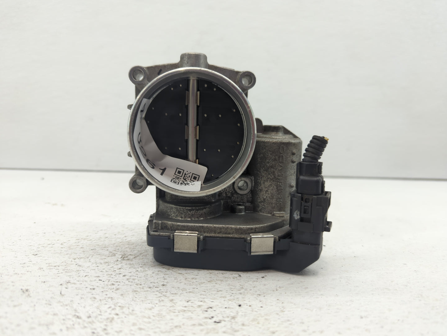 2008-2011 Bmw 528i Throttle Body P/N:1354 7556118-04 1354 7556118-03 Fits Fits 2007 2008 2009 2010 2011 2012 2013 OEM Used A