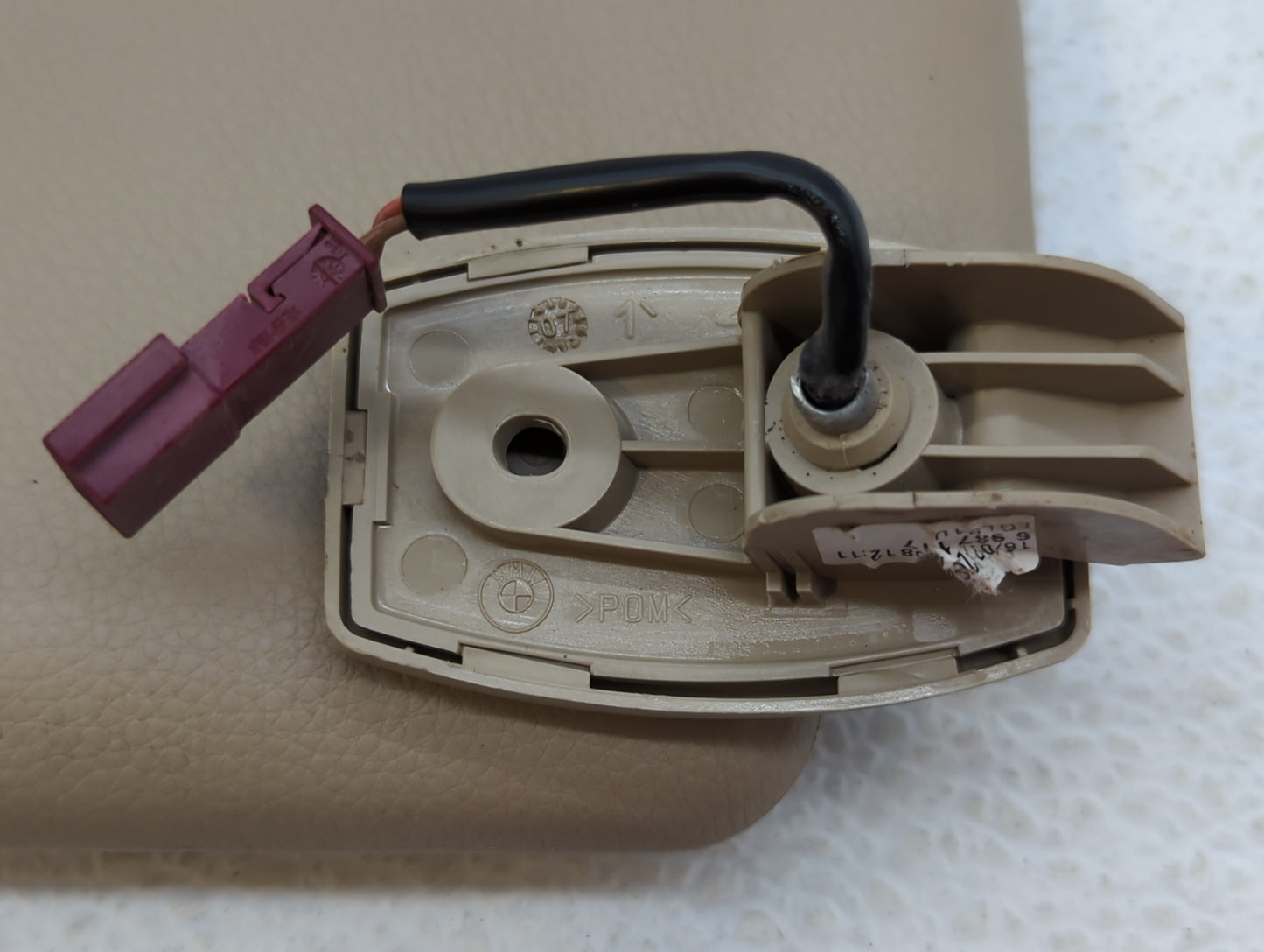 2008-2010 Bmw 528i Sun Visor Shade Replacement Driver Left Mirror Fits Fits 2004 2005 2006 2007 2008 2009 2010 OEM Used Auto