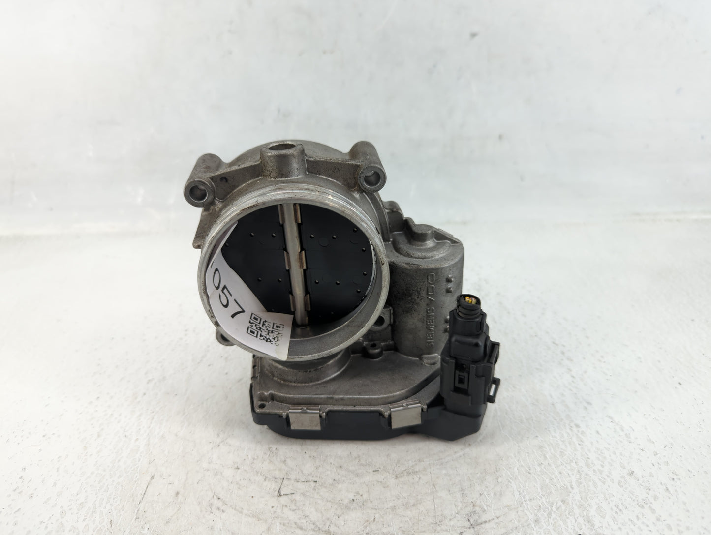 2008-2011 Bmw 528i Throttle Body P/N:1354 7556118-03 Fits Fits 2007 2008 2009 2010 2011 2012 2013 OEM Used Auto Parts - Oemu