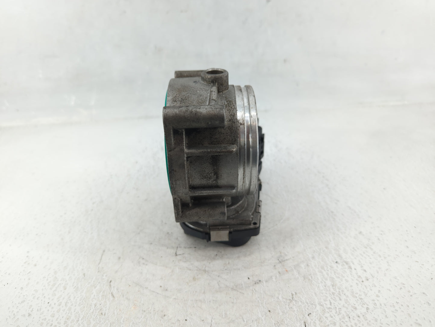 2008-2011 Bmw 528i Throttle Body P/N:1354 7556118-03 Fits Fits 2007 2008 2009 2010 2011 2012 2013 OEM Used Auto Parts - Oemu