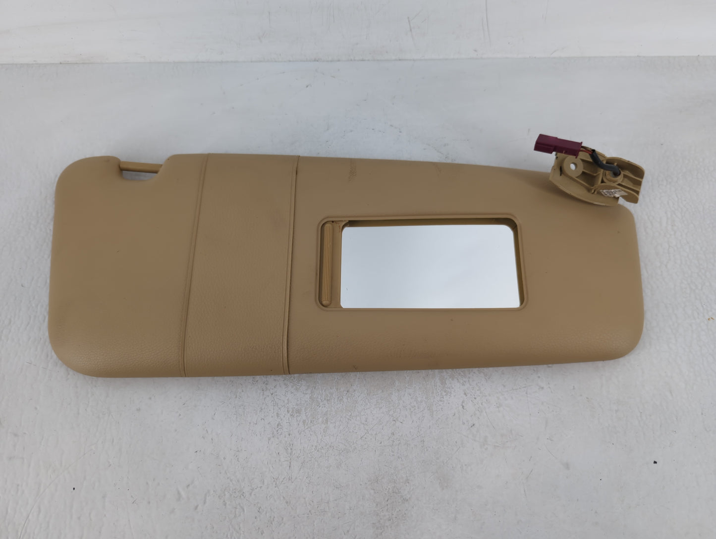 2008-2010 Bmw 528i Sun Visor Shade Replacement Passenger Right Mirror Fits Fits 2004 2005 2006 2007 2008 2009 2010 OEM Used 