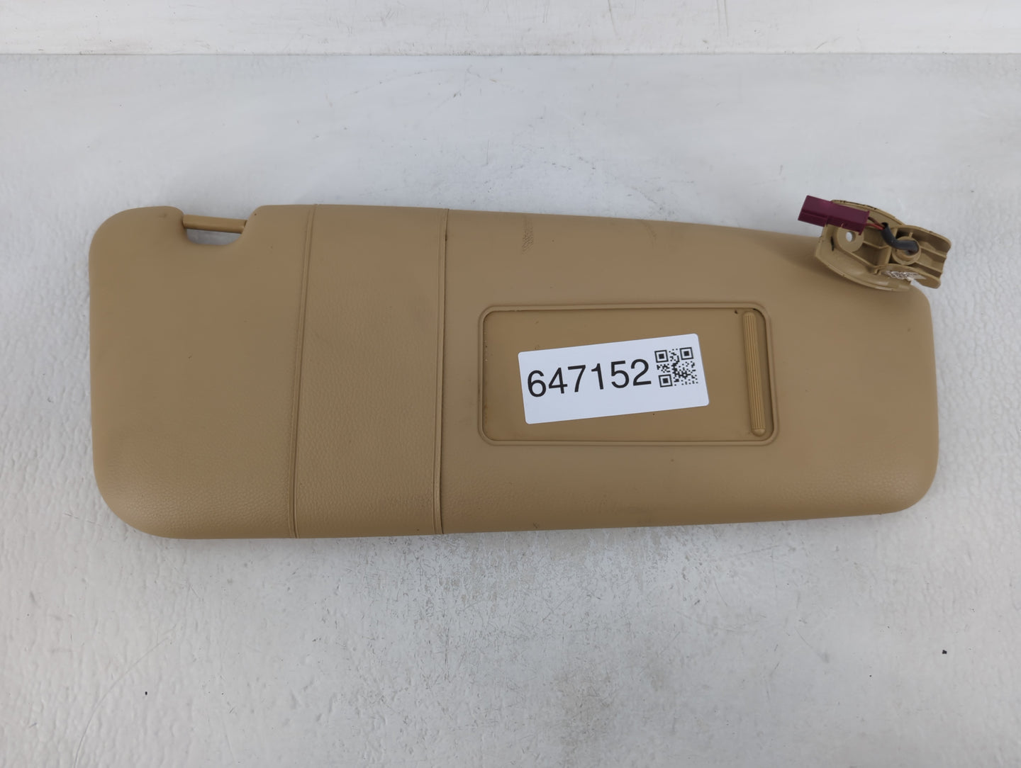 2008-2010 Bmw 528i Sun Visor Shade Replacement Passenger Right Mirror Fits Fits 2004 2005 2006 2007 2008 2009 2010 OEM Used 