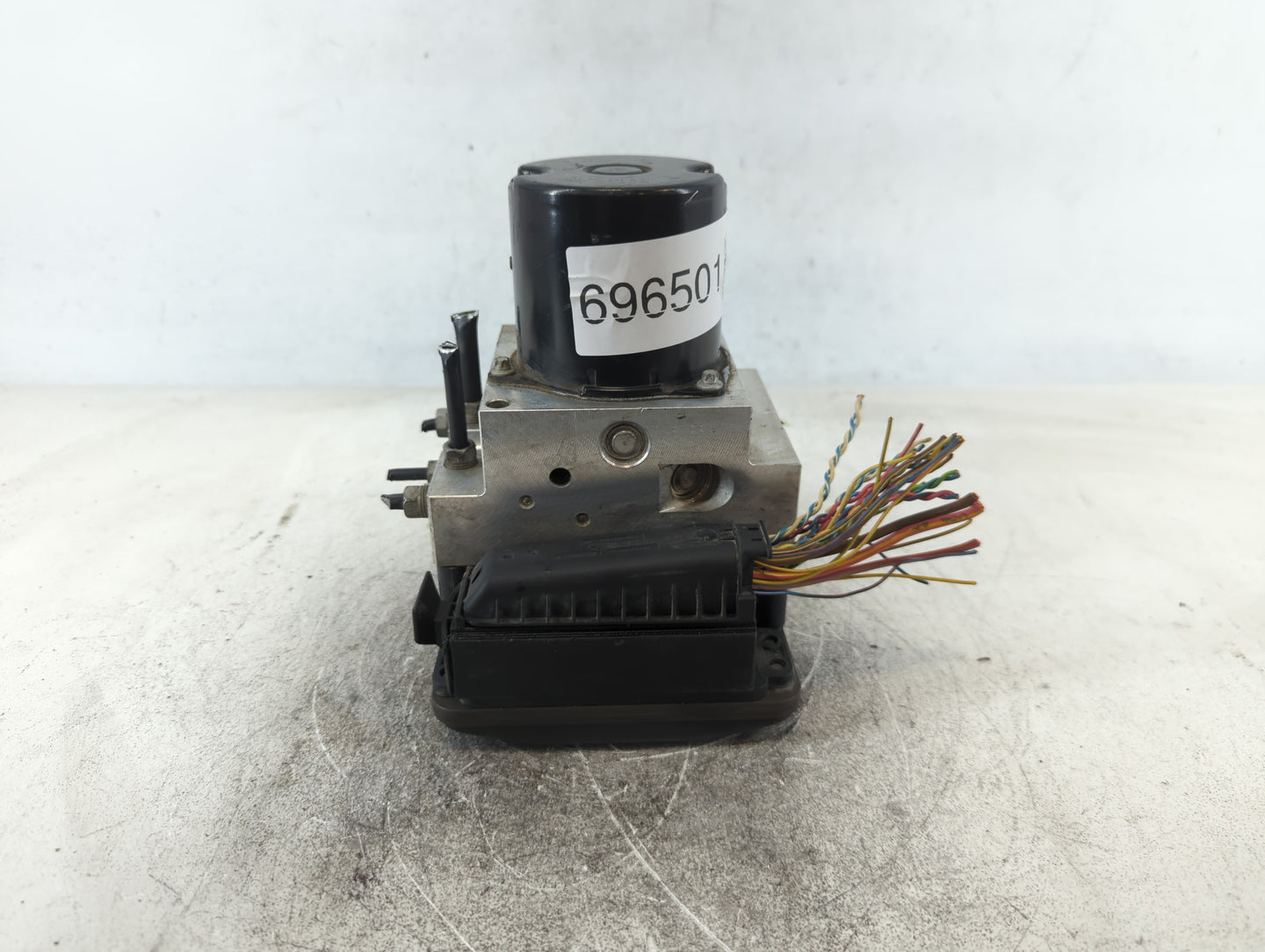 2008-2010 Bmw 528i ABS Pump Control Module Replacement P/N:DXC E6x-4WD 3451 678 Fits Fits 2008 2009 2010 OEM Used Auto Parts