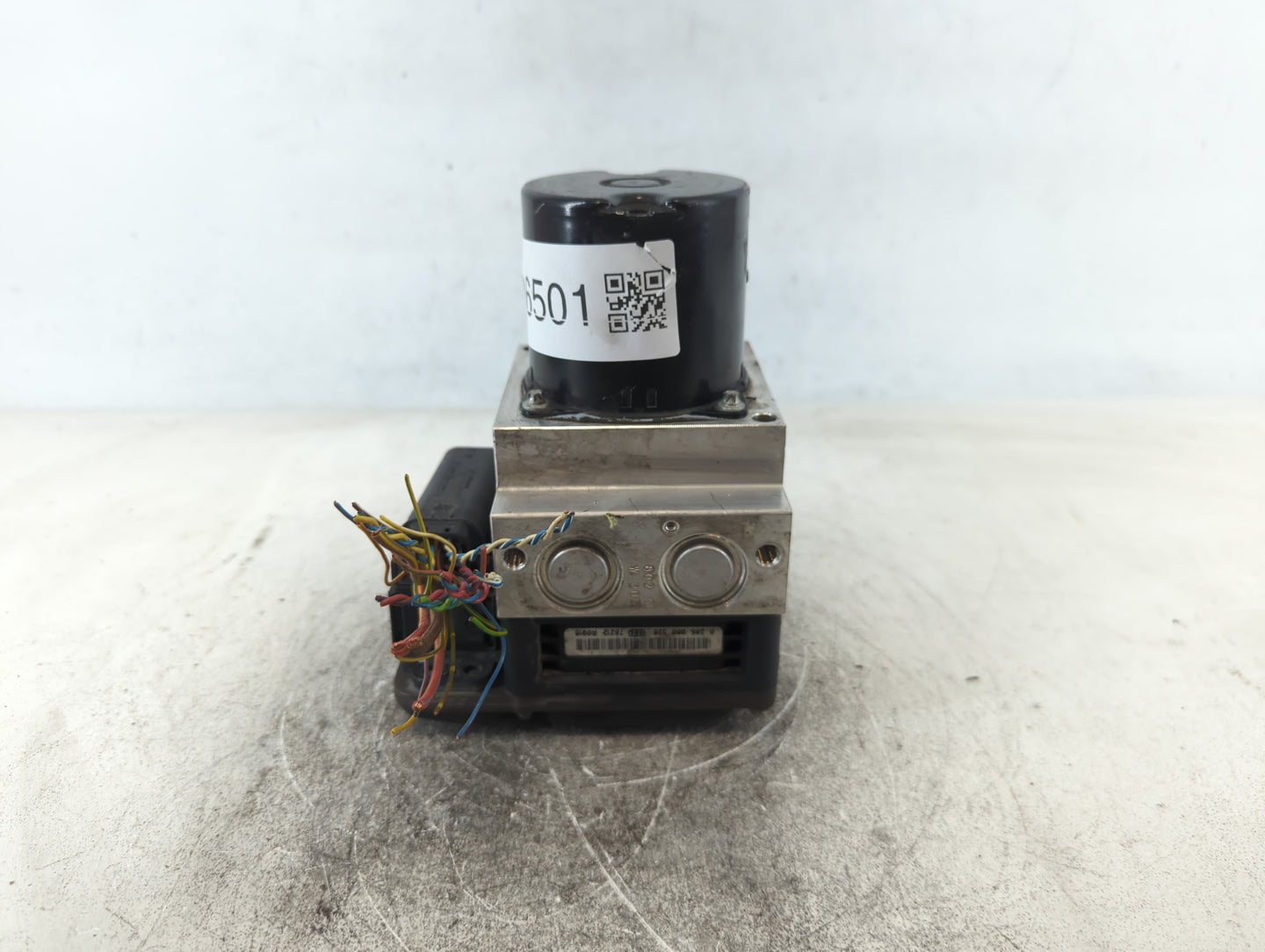 2008-2010 Bmw 528i ABS Pump Control Module Replacement P/N:DXC E6x-4WD 3451 678 Fits Fits 2008 2009 2010 OEM Used Auto Parts