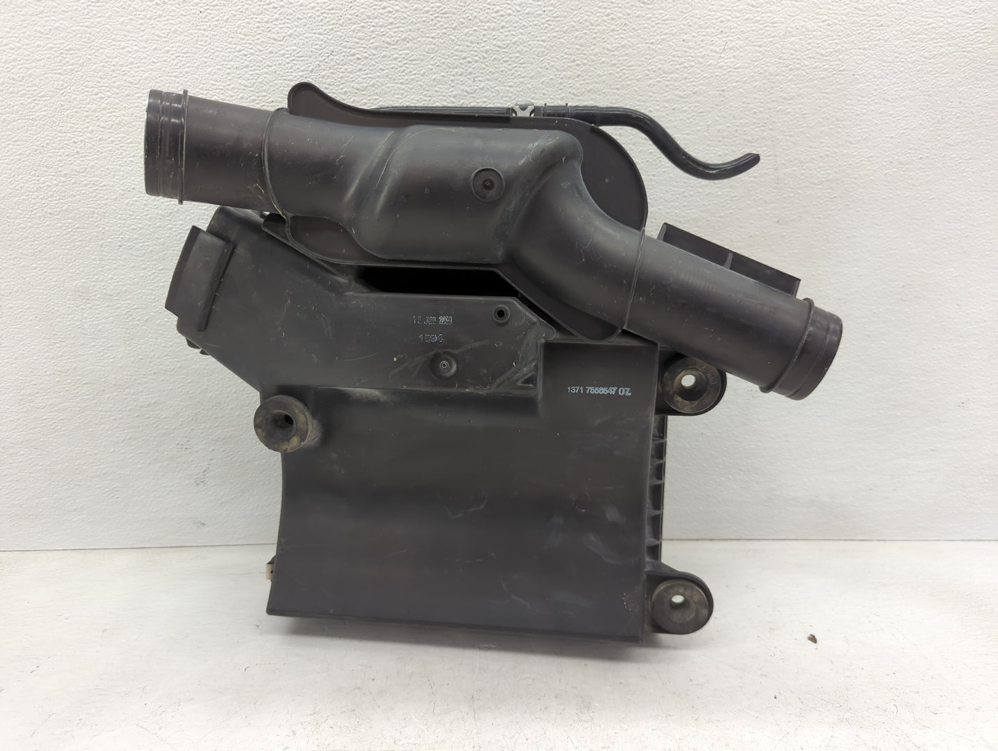 2008-2010 Bmw 535i Air Cleaner Intake-duct Hose Tube - Oemusedautoparts1.com