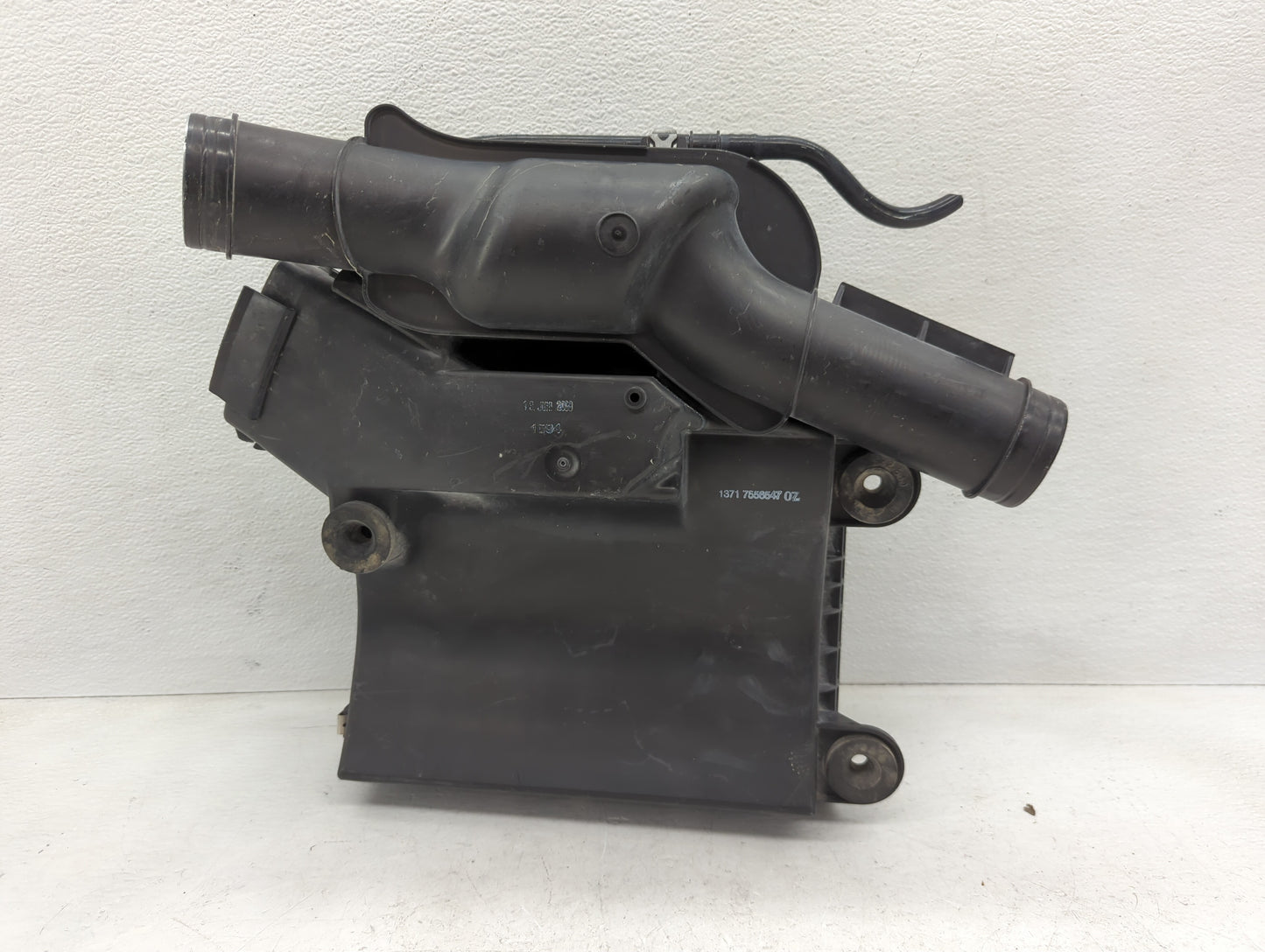 2008-2010 Bmw 535i Air Cleaner Intake-duct Hose Tube - Oemusedautoparts1.com