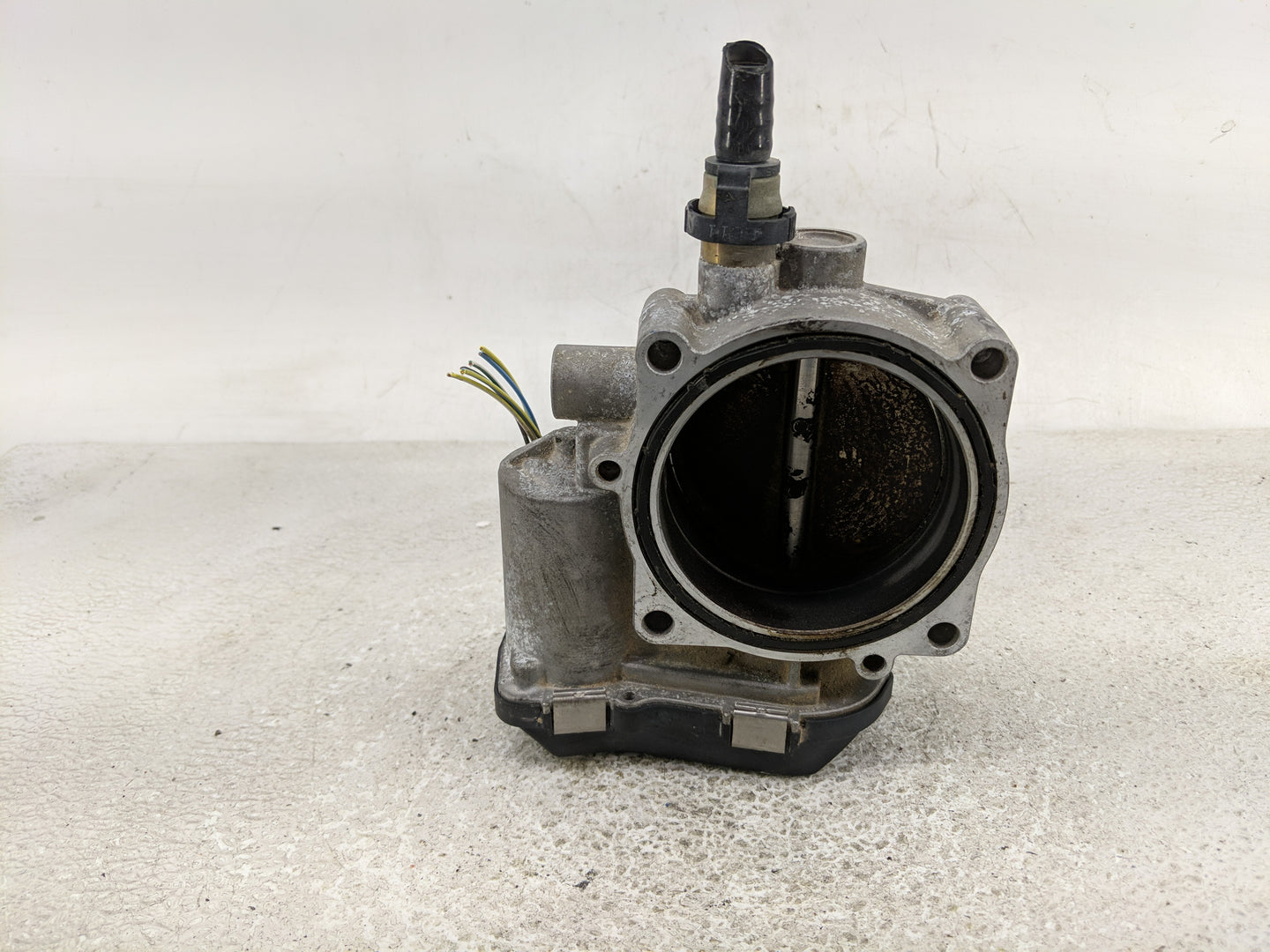 2008-2010 Bmw 535i Throttle Body P/N:1354 7556119-06 A2C53179105 Fits Fits 2007 2008 2009 2010 2011 2012 2013 2014 2015 2016
