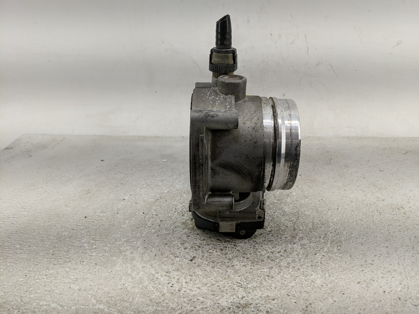 2008-2010 Bmw 535i Throttle Body P/N:1354 7556119-06 A2C53179105 Fits Fits 2007 2008 2009 2010 2011 2012 2013 2014 2015 2016