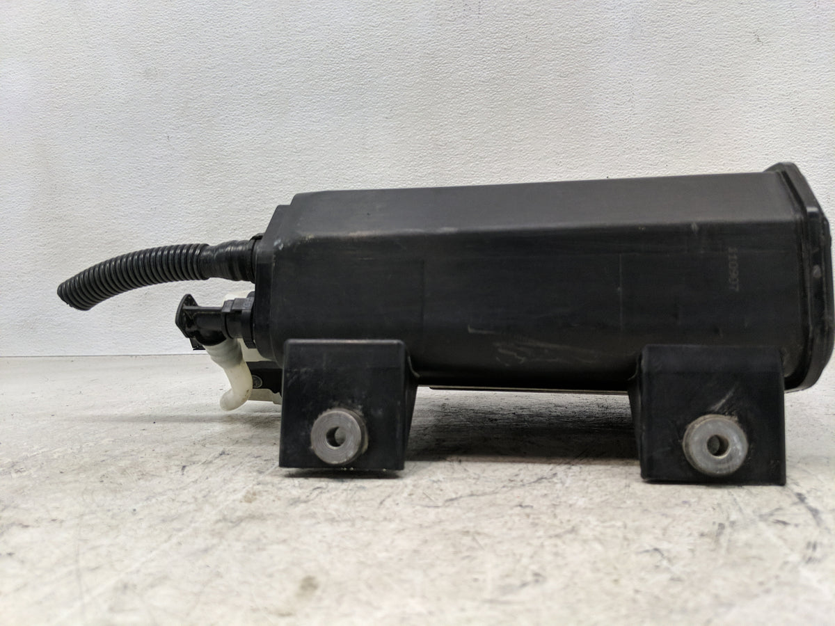 2008 Bmw 535i Fuel Vapor Charcoal Canister 1357776 - Oemusedautoparts1.com