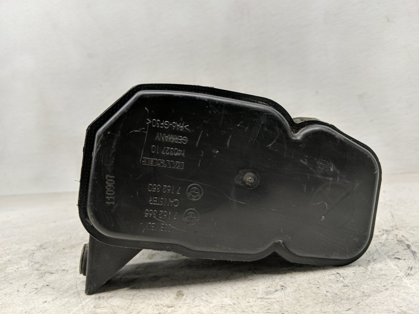 2008 Bmw 535i Fuel Vapor Charcoal Canister 1357776 - Oemusedautoparts1.com
