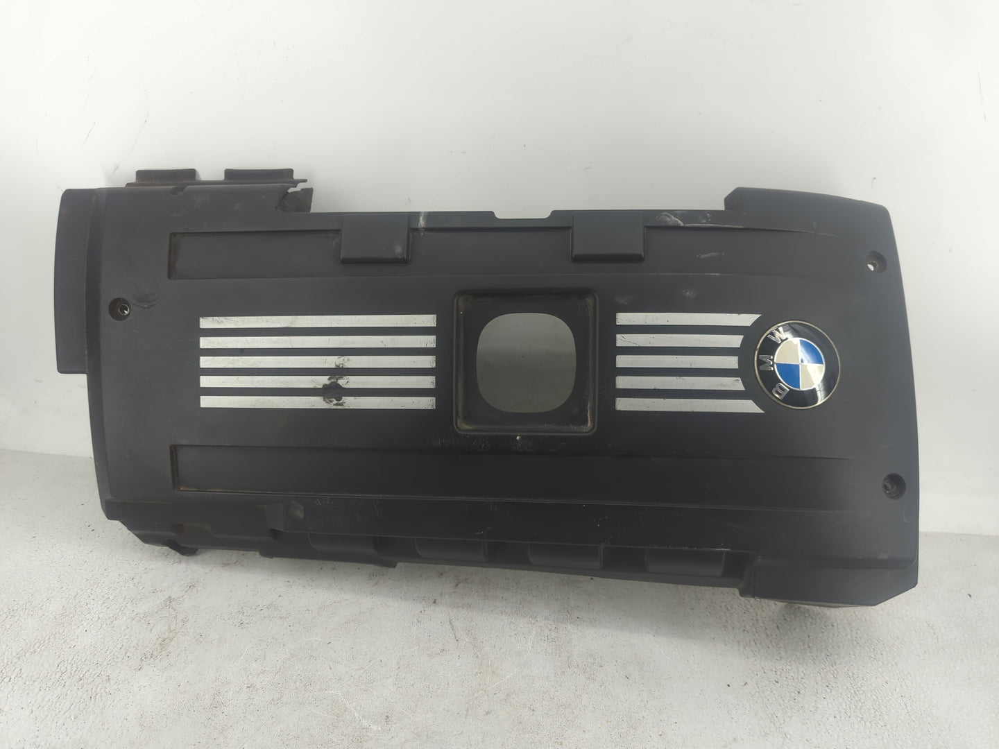 2008 Bmw 535i Engine Cover - Oemusedautoparts1.com